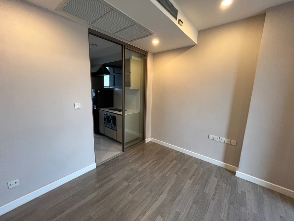 ขายด่วน! The Room Rama 4 1 นอนไซต์ 44sqm ชั้นสูง 30++ หายาก ห้องสวย ชั้นสูง ขายด่วน! The Room Rama 4 1 นอนไซต์ 44sqm ชั้นสูง 30++ หายาก ห้องสวย ชั้นสูง
