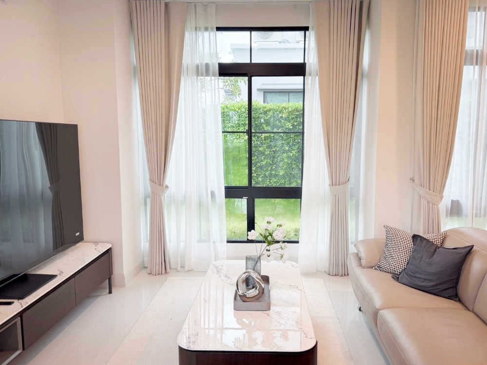 For sale: New single house, Nantawan Rama 9, New Krungthep Kreetha, 123 sqw, private corner unit For sale: New single house, Nantawan Rama 9, New Krungthep Kreetha, 123 sqw, private corner unit