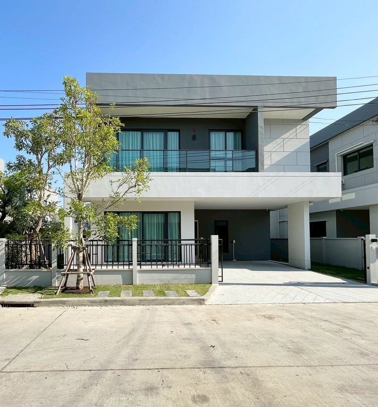 🎀🏡😊 เช่าบ้าน เซนโทร บางนา ราคาพิเศษ (Centro Bangna) พร้อมเข้าอยู่ ใกล้Megaบางนา 🎀🏡😊 เช่าบ้าน เซนโทร บางนา ราคาพิเศษ (Centro Bangna) พร้อมเข้าอยู่ ใกล้Megaบางนา