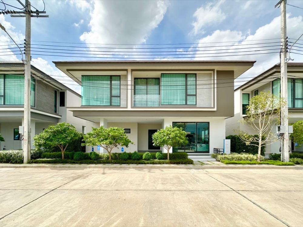 🏡AVIAN Srinakarin - Krungthep Kreetha🌈AVANI* Size M 54 sq.w. 262 sq.m. | 4 bedrooms, 5 bathrooms, 3 parking spaces, starting at 17.49 MB Contact to make an appointment to view Tel.0922635410 (Earth) 🏡AVIAN Srinakarin - Krungthep Kreetha🌈AVANI* Size M 54 sq.w. 262 sq.m. | 4 bedrooms, 5 bathrooms, 3 parking spaces, starting at 17.49 MB Contact to make an appointment to view Tel.0922635410 (Earth)
