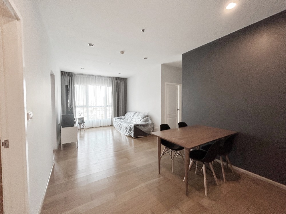 𝐅𝐨𝐫 𝗦𝗮𝗹𝗲 HIVE SATHORN at BTS Krung Thonburi