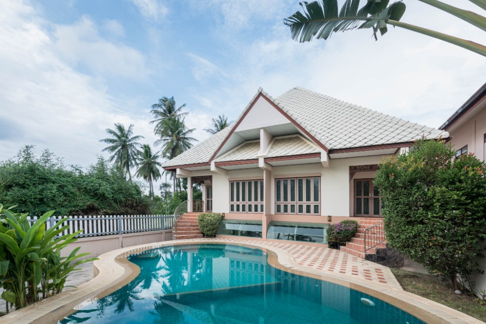 ขายบ้านตากอากาศPool Villa ห่างทะเล 50 เมตร มีสระส่วนตัว ขายบ้านตากอากาศPool Villa ห่างทะเล 50 เมตร มีสระส่วนตัว