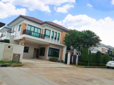 For rent: Grand Bangkok Boulevard house, Ratchaphruek-Rattanathibet, near BTS Purple Line, Bang Rak Noi Station, only 500 m., 86.3 sq m., 4 bedrooms, 4 bathrooms, 315 sq m.