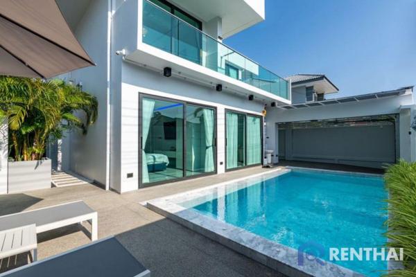 บ้านเดี่ยวสไตล์โมเดิร์น 5 ห้องนอน 5 ห้องน้ำ ใกล้ชายหาดจอมเทียน