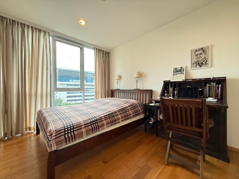 🔥Selling a rare garden view room, good price🔥The Line Phahonyothin Park Building A (1 bedroom, 45 sq m.) only 4.29 MB!! Tel.0922635410 Earth