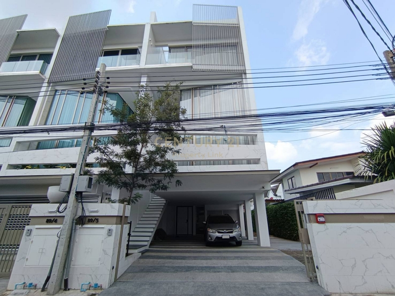 ขายทาวน์เฮ้าส์หรู โครงการ Luxe 35 รัชดา-ลาดพร้าว 35  No.55-TH-67045