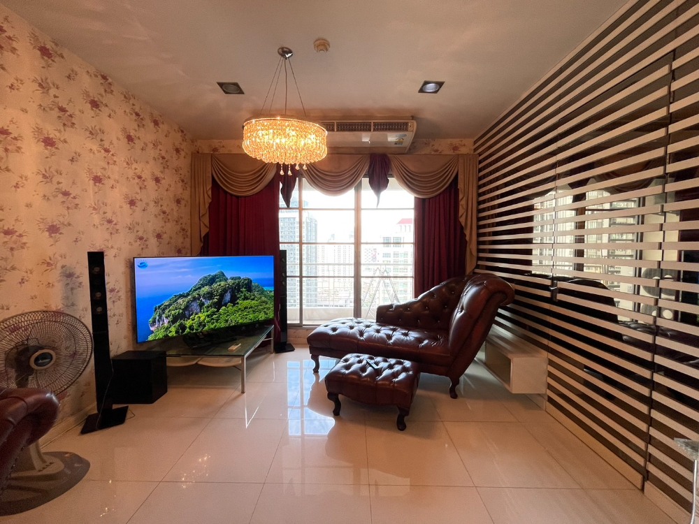 Baan Klang Krung Siam Pathumwan, high floor room, Building A, rare location, no blocked view, lives there himself, beautifully decorated room, ready to move in Baan Klang Krung Siam Pathumwan, high floor room, Building A, rare location, no blocked view, lives there himself, beautifully decorated room, ready to move in