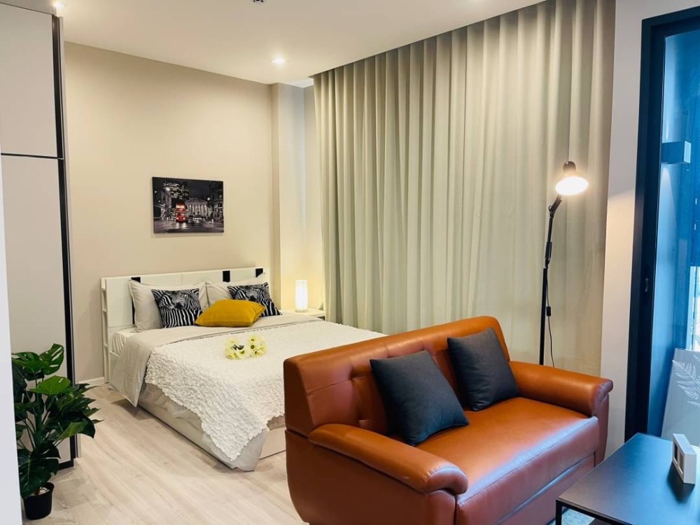 For rent condo the room payathai 1bedroom 0886382235