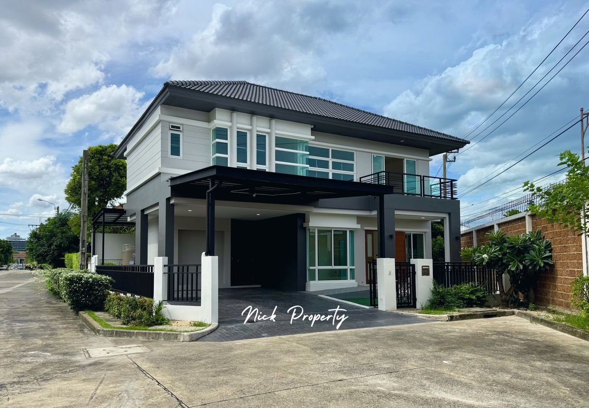 Bangkok Boulevard Ram Intra 3 - Corner house, potential location, quality project, good society, cheapest price in the project!! Bangkok Boulevard Ram Intra 3 - Corner house, potential location, quality project, good society, cheapest price in the project!!