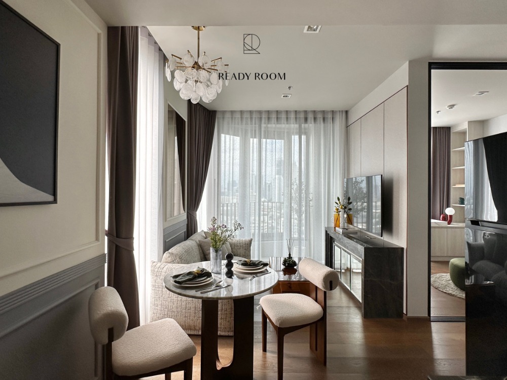 ขาย Ideo Q Sukhumvit 36, ห้องมุม ขนาด 2 ห้องนอน, ตกแต่งสวย เฟอร์เจอร์ครบ, ระเบียงโค้ง ชั้นสูง วิวสวย, เดินทางง่าย ใกล้ BTS ทองหล่อ
