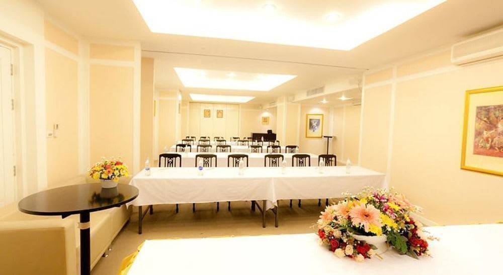 ขายโรงแรมโซนศรีนครินทร์-เฉลิมพระเกียรติ ร.9 ใกล้รถไฟฟ้าสถานีศรีอุดม ขายโรงแรมโซนศรีนครินทร์-เฉลิมพระเกียรติ ร.9 ใกล้รถไฟฟ้าสถานีศรีอุดม