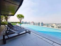 Studio Nice Room Good Location Close to BTS Phaya Thai 700 m. & ARL Ratchaprarop 250 m @ The Room Phayathai