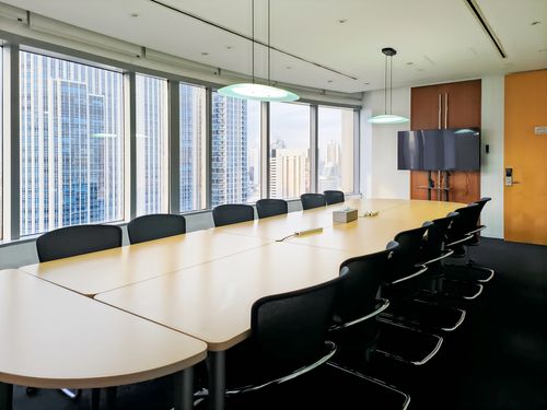 Large office space for 10 employees in Regus M Thai Tower - All Seasons Place
