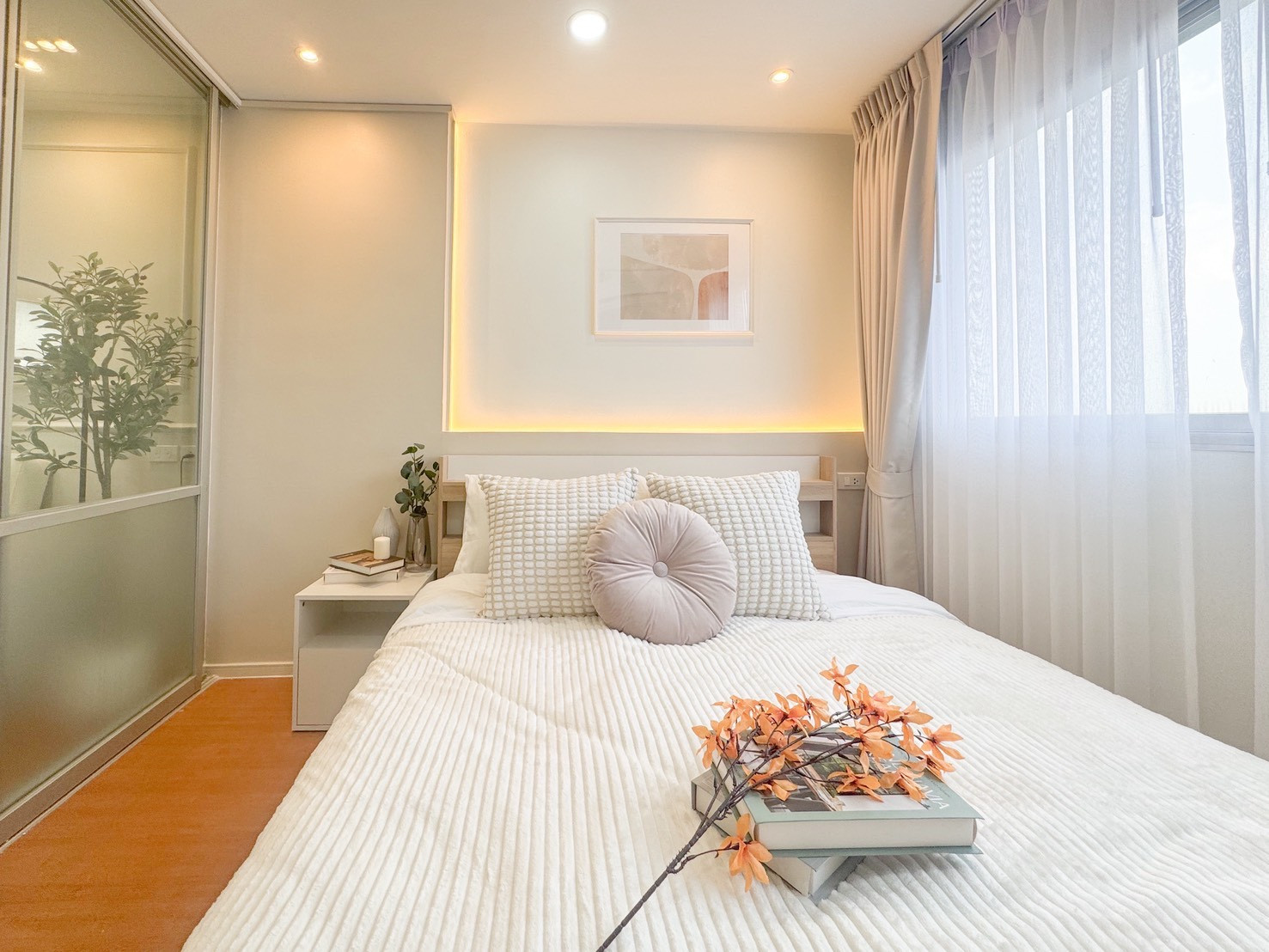Condo for sale, Lumpini Ramintra-Lat Phrao 2, beautiful room, complete with new furniture Condo for sale, Lumpini Ramintra-Lat Phrao 2, beautiful room, complete with new furniture