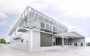 โกดังสร้างใหม่ให้เช่า โกดังพร้อมออฟฟิศ พื้นที่รวม 1,585 ตรม. ย่านร่มเกล้า ลาดกระบัง คอนเทนเนอร์เข้าได้