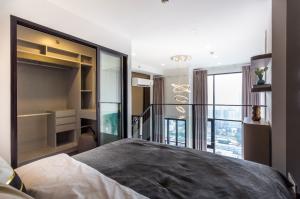 🔥For urgent rent🔥 Knightsbridge Space Ratchayothin, high ceiling room, ready to move in, complete electrical appliances and furniture, near BTS Phahon Yothin 24