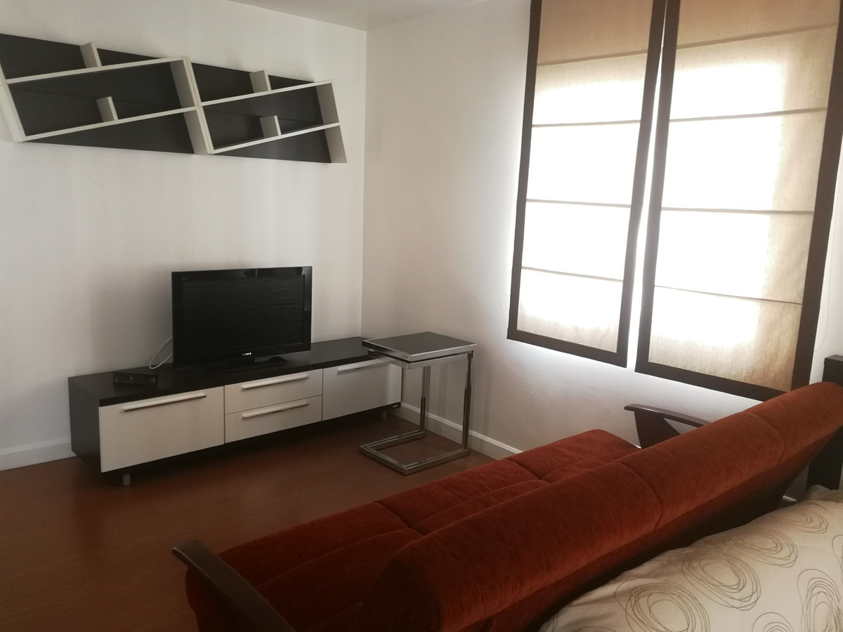 FOR SALE or RENT Sell or rent!!! Condo OneX narathiwas 24, 1bed 1bath 50sqm. Fully furnished 2.8ml. for sale or 13,000 for rent!!! FOR SALE or RENT Sell or rent!!! Condo OneX narathiwas 24, 1bed 1bath 50sqm. Fully furnished 2.8ml. for sale or 13,000 for rent!!!