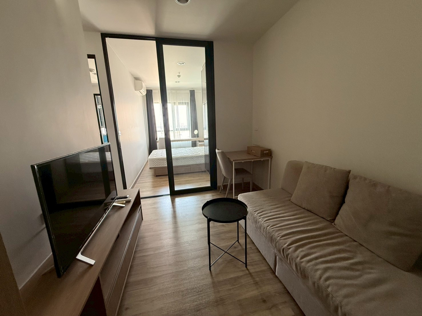 ให้ เช่า Niche mono sukhumvit bearing 1bedroom (เครื่องใช้ไฟฟ้าครบ)