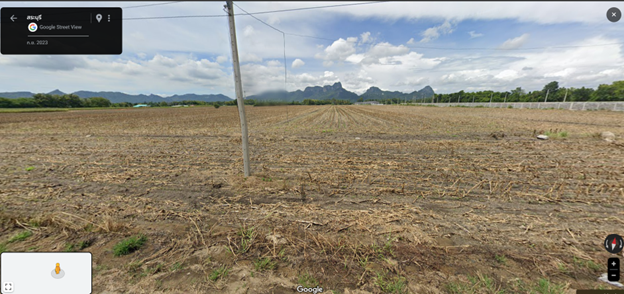 Land for sale, Lopburi, Nikhom Sang Ton Eng Subdistrict, width 25 m., depth 800 m., size 12 rai 2 ngan 21.0 square wa, on Highway No. 3017, next to Nathaphop Noodle Shop and Mary Land Village, near Wat Nikhom Samakkhi Chai School.