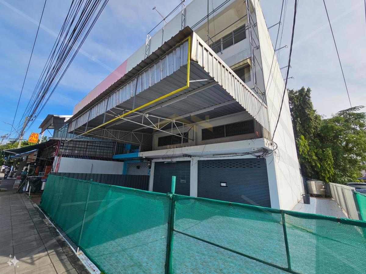 Rent 2 booths, next to the Seven Road – รูปที่ 3