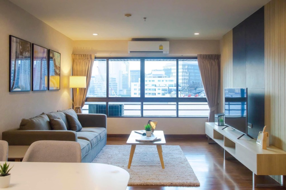 ♦ Prime Location ♦ 10+ floor, 100.00 sq.m. | 2 Bedrooms, 2 Bathrooms | Near BTS Phloen Chit 4 minutes, Central Embassy 5 minutes, Central Embassy 6 minutes, Central World 7 minutes ♦ Prime Location ♦ 10+ floor, 100.00 sq.m. | 2 Bedrooms, 2 Bathrooms | Near BTS Phloen Chit 4 minutes, Central Embassy 5 minutes, Central Embassy 6 minutes, Central World 7 minutes