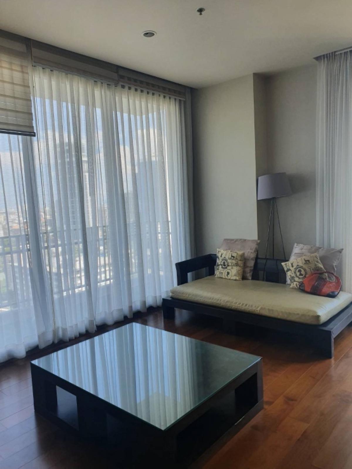 Quattro by Sansiri 2 bedroom conner unit!! 92.70sqm for sale only 21.8Mb please contact 0816878954 Quattro by Sansiri 2 bedroom conner unit!! 92.70sqm for sale only 21.8Mb please contact 0816878954