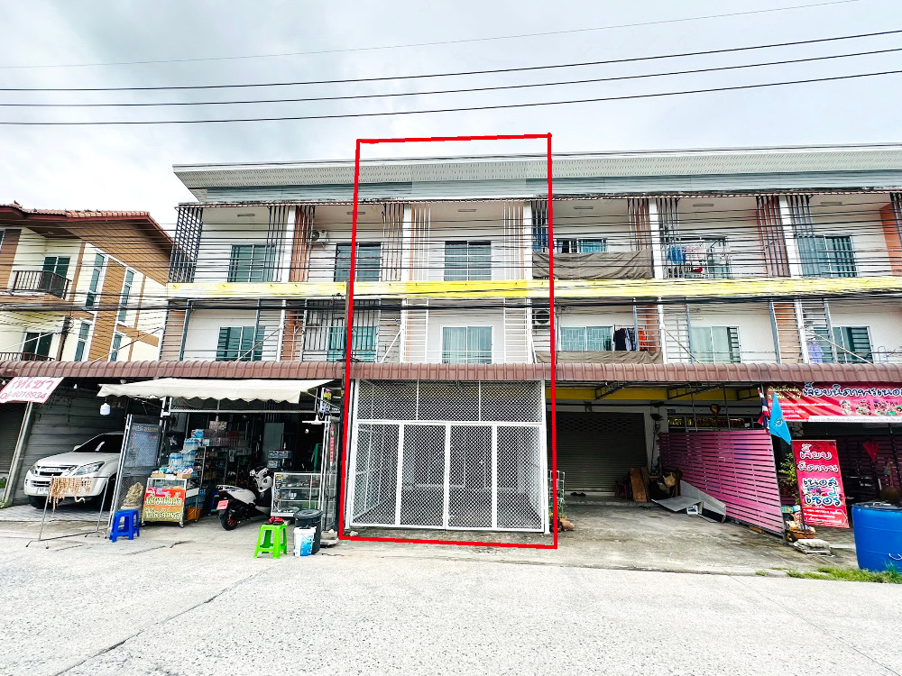 ถูกมาก!! ขายตึกแถว ทำเลทอง 3 ชั้น 20 ตรว. ม.แฟมิลี่ทาวน์ (ใกล้ตลาด)