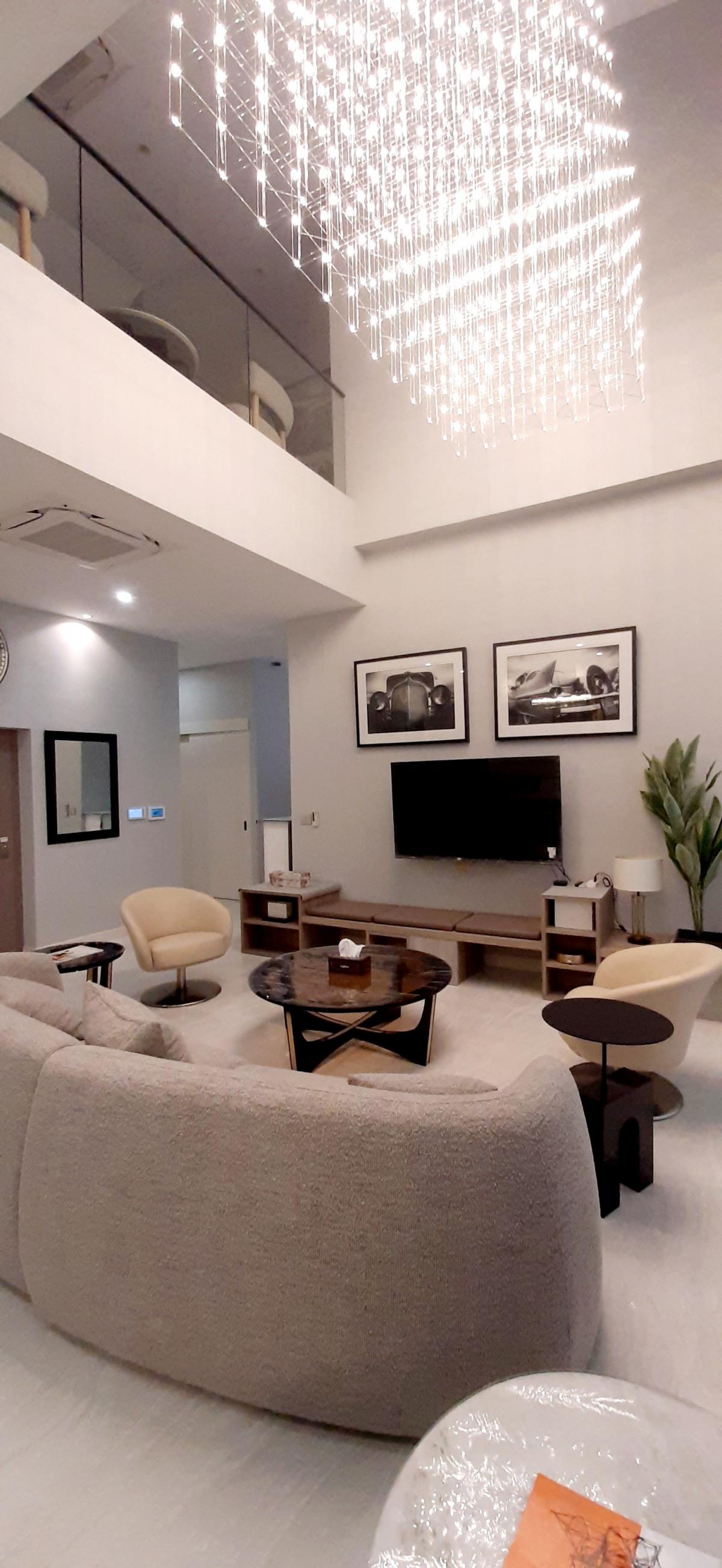 Pool villa 3ชั้นใหม่พร้อมลิฟท์ 8นอน7น้ำ ทำเลหน้าสวน หน้าบ้านไม่ชนกับใคร – รูปที่ 3