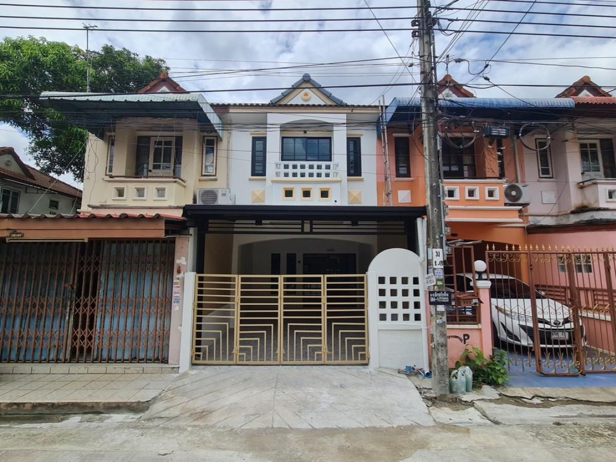 For Sale Townhouse/Townhome , K.C. Ramindra 1 , newly renovated , Sam Wa Tawan Tok , Khlong Sam Wa , Bangkok , CX-131656 For Sale Townhouse/Townhome , K.C. Ramindra 1 , newly renovated , Sam Wa Tawan Tok , Khlong Sam Wa , Bangkok , CX-131656