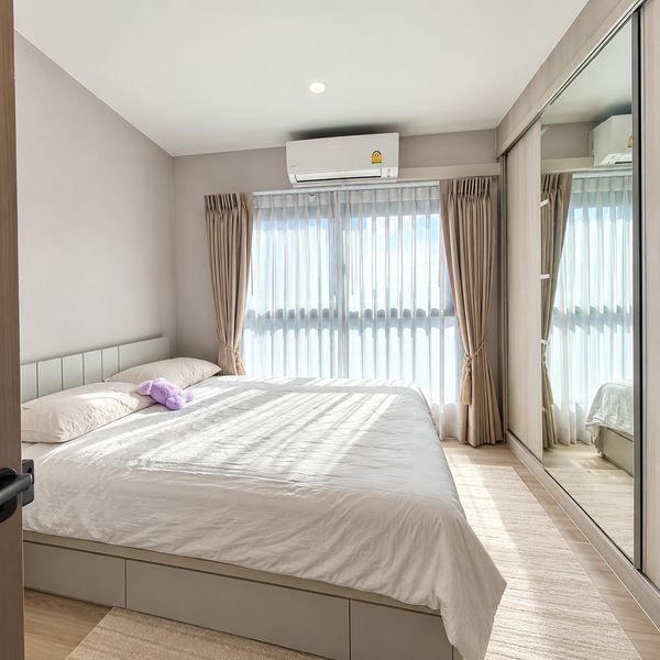 ขายคอนโด The Privacy Rama 9 ราคาดี วิวสระ ขนาด: 23.5 ตร.ม. | ชั้น 8 | 1 ห้องนอน | 1 ห้องน้ำ | ทิศใต้