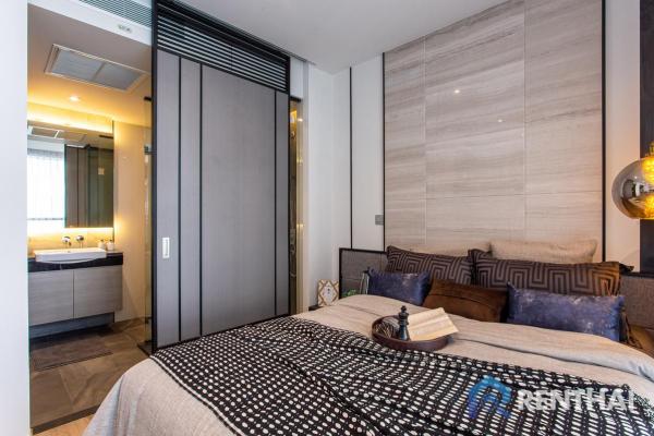 ขายคอนโด Andromeda condo บนเขาพระตำหนัก ห้องราคาดีที่สุด