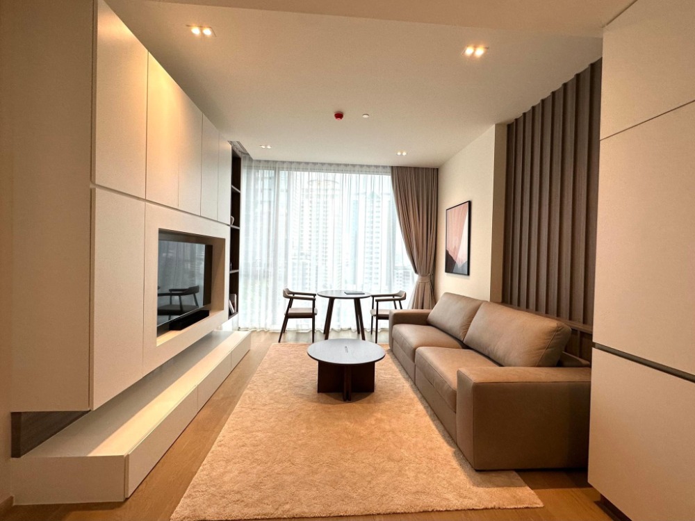 ♦ Nice Decoration ♦ 10+ Floor, 53.00 sq.m. | 1 Bedroom, 1 Bathroom | Condo near BTS Thonglor 190 m., Major Cineplex in the Sukhumvit area 550 m. ♦ Nice Decoration ♦ 10+ Floor, 53.00 sq.m. | 1 Bedroom, 1 Bathroom | Condo near BTS Thonglor 190 m., Major Cineplex in the Sukhumvit area 550 m.