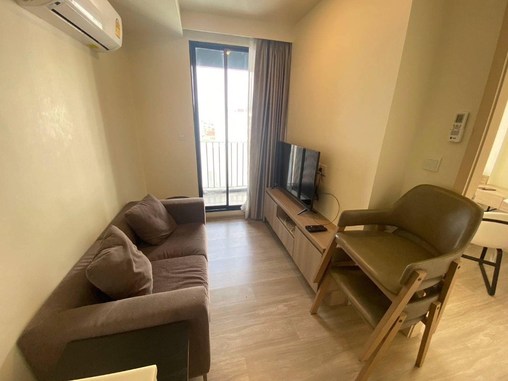 Best price! 🔥Maestro 03 Ratchada – Rama 9🔥 Pet Friendly project! Do not miss Beautiful room, very good price, whether you live in it yourself or invest, its worth it.