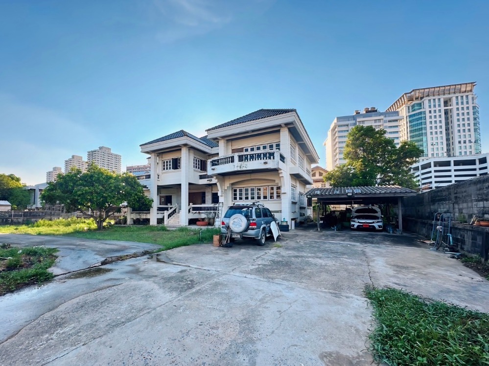 ขายด่วน ต่ำกว่าประเมิน บ้านพร้อมที่ดิน 1 ไร่ รามคำแหง เดินถึงรถไฟฟ้า Land for sale Ramkhamhaeng road close to MRT – รูปที่ 2