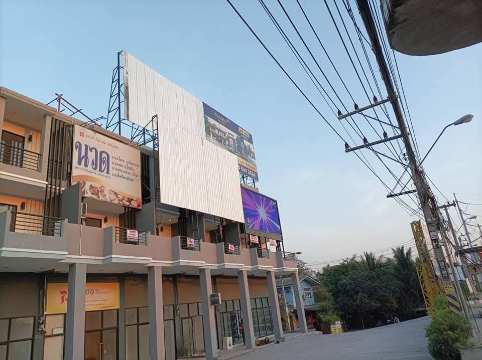 ขาย/เช่าอาคารพาณิชย์ TheConnect@klong5ถนนหลักคลอง5 มีให้เช่าหลายห้อง ขาย/เช่าอาคารพาณิชย์ TheConnect@klong5ถนนหลักคลอง5 มีให้เช่าหลายห้อง