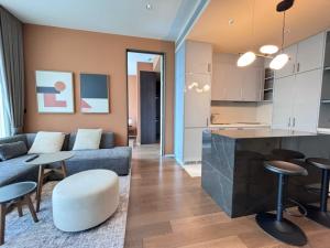 For sale with tenant til Sep 26
Kraam Sukhumvit 1 bedroom, fully furnished, suitable for investment or personal residence, near Phrom Phong