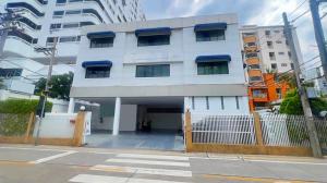 อาคาร 3 ชั้น เนื้อที่ 92 ตรว. ย่านพร้อมพงษ์ ให้เช่า เหมาะทำคลีนิค