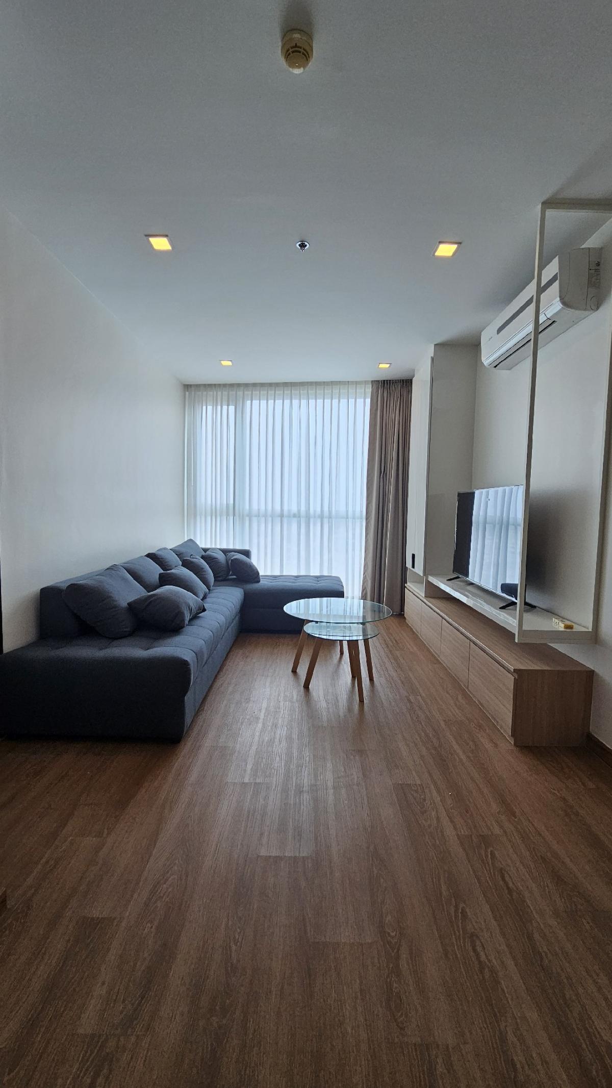 🔥For rent Skywalk Condo near BTS Phra Khanong, 3 bedrooms, 2 bathrooms (with bathtub) 🔥For rent Skywalk Condo near BTS Phra Khanong, 3 bedrooms, 2 bathrooms (with bathtub)