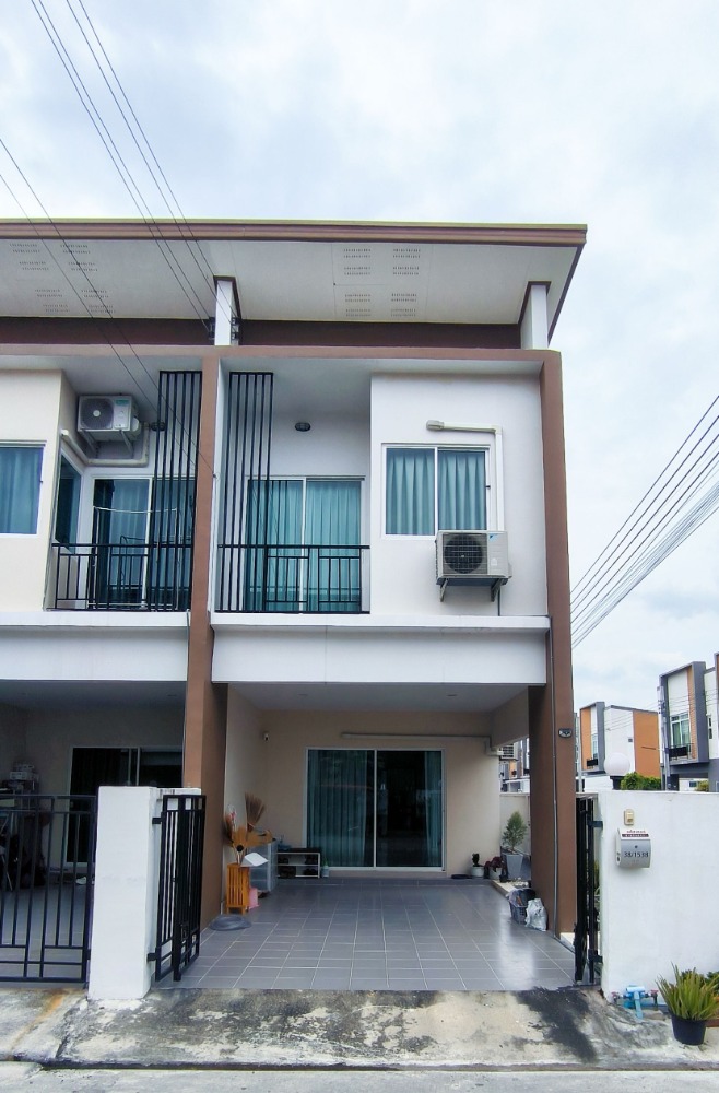 (SALE) 2-Story Townhome, K.C. Cluster Ramintra, 21.7 Sq.Wa, (The corner house) (SALE) 2-Story Townhome, K.C. Cluster Ramintra, 21.7 Sq.Wa, (The corner house)