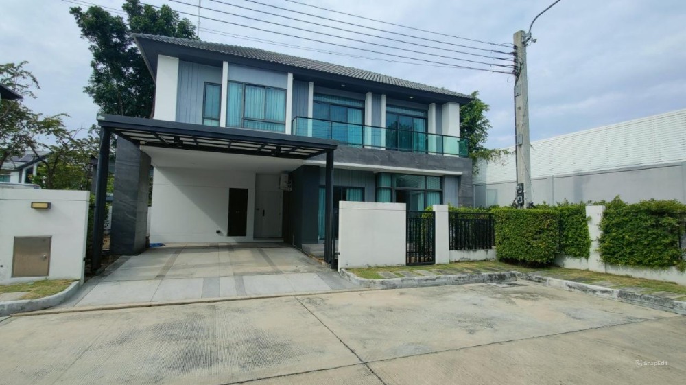 ราคาดีที่สุดใน 3 โลก: บ้านเดี่ยว บางกอก บูเลอวาร์ด รามอินทรา - เสรีไทย 
