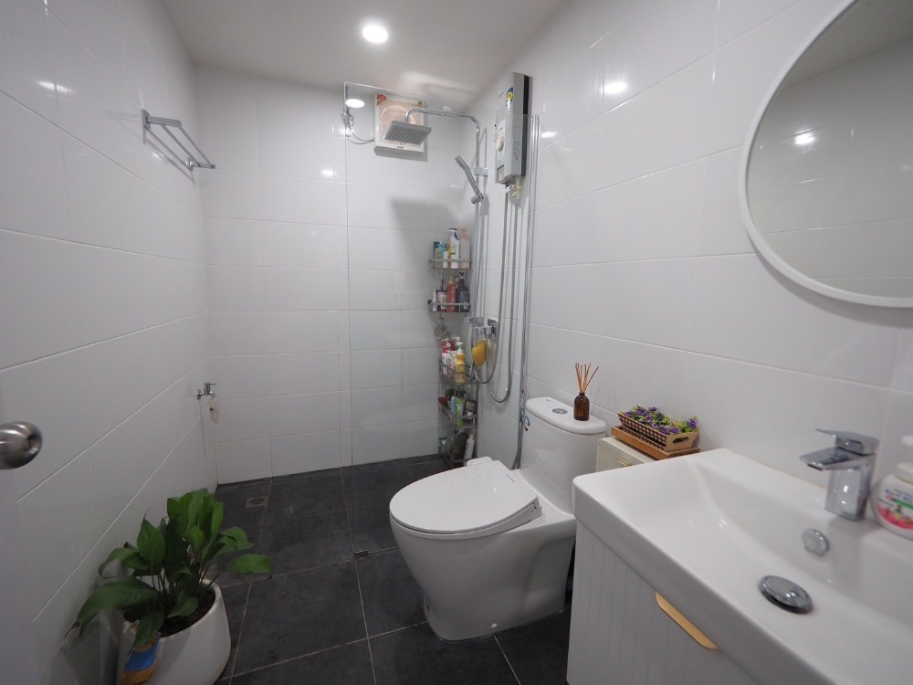 ขาย คอนโดบ้านสุโขทัย รามคำแหง 30/1 Lowrise ไม่กระทบแผ่นดินไหว 60.24 ตรม. 2 นอน สภาพดี แตกต่างจากห้องอื่น เลี้ยงสัตว์ได้ คุ้มค่ามาก Yild 6% – รูปที่ 2