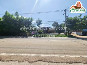 Land near Global House Lampang branch, Mueang District, Lampang Province, area 4 rai 1 ngan 21 square wa.