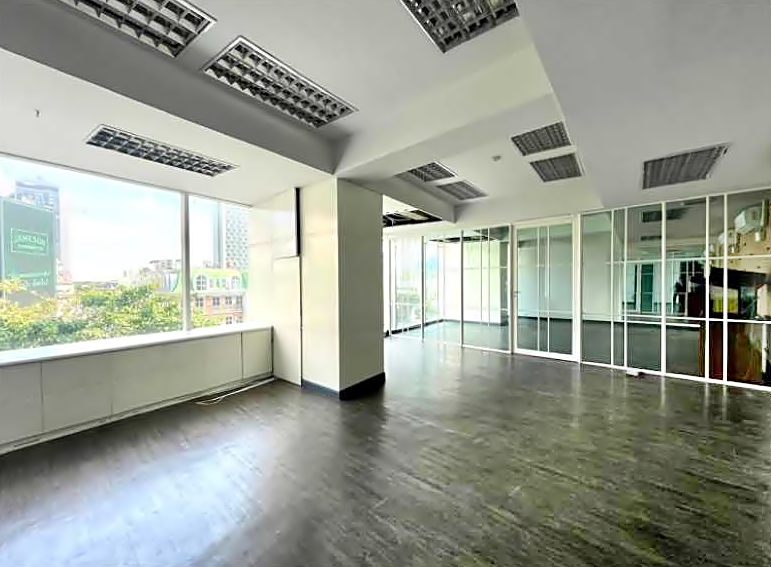 Showroom Office Space 120 sqm. on Silom Road – รูปที่ 2