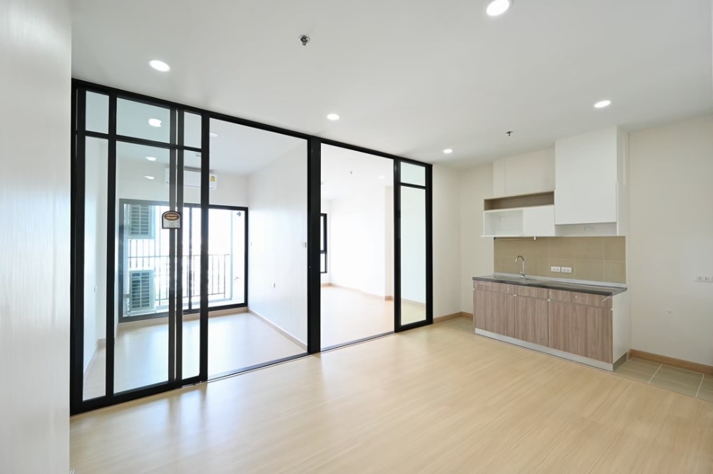 For sale: Supalai Loft Prajadhipok-Wongwian Yai, new room, never occupied, swimming pool view, Wat Arun, Rama VIII Bridge, 11th floor, size 47.6 sq m. For sale: Supalai Loft Prajadhipok-Wongwian Yai, new room, never occupied, swimming pool view, Wat Arun, Rama VIII Bridge, 11th floor, size 47.6 sq m.