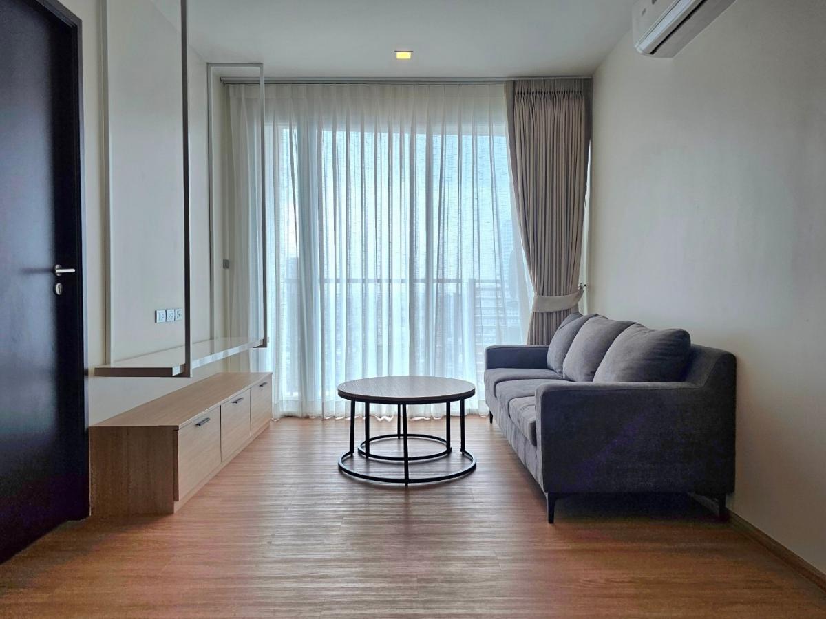 🔥For rent Skywalk Condo near BTS Phra Khanong, 3 bedrooms, 2 bathrooms, new room! 🔥For rent Skywalk Condo near BTS Phra Khanong, 3 bedrooms, 2 bathrooms, new room!
