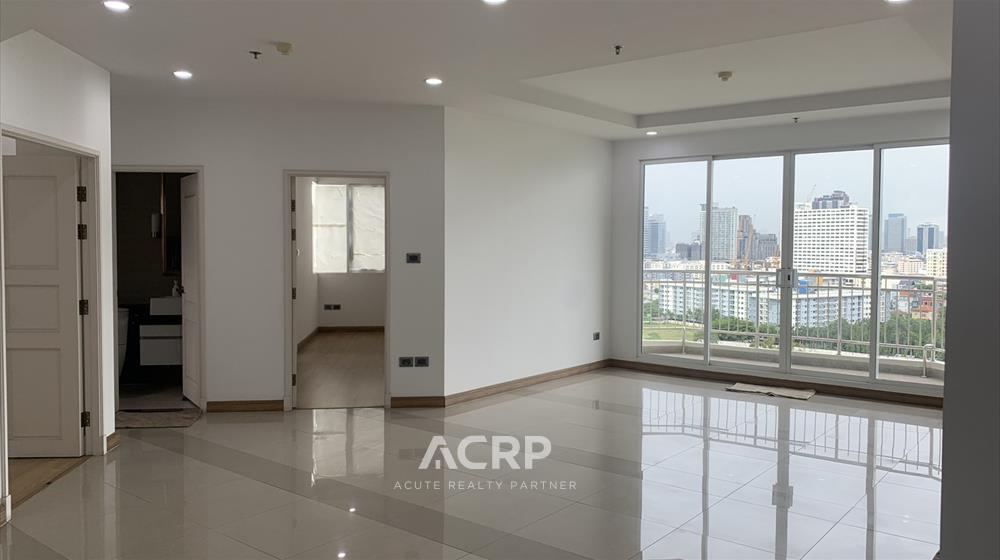 Condo for sale, Supalai Wellington, 3 bedrooms, open view, city view, Ratchadaphisek Road side