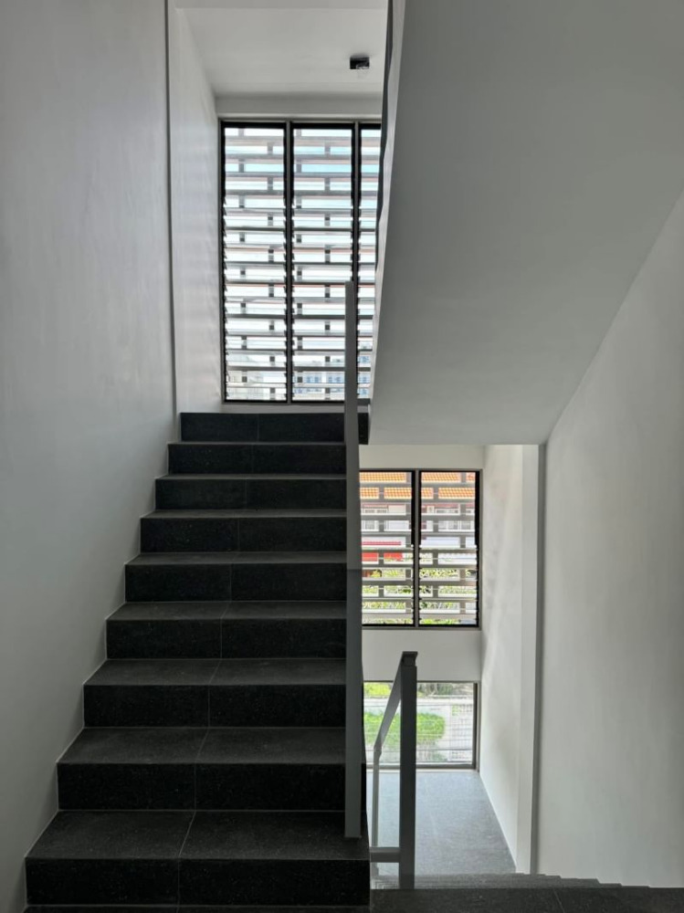 Home Office + Storage for rent, Sukhumvit 103, usable area 1,000 sq m. with parking for 10 cars. – รูปที่ 3