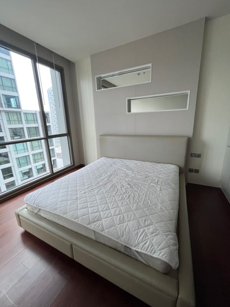 For rent condo Quattro By Sansiri Fully furnished (S15-15304) For rent condo Quattro By Sansiri Fully furnished (S15-15304)