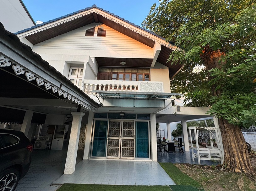 บ้านเดี่ยวให้เช่า 86 ตรว. 2 ชั้น 4 นอน 2 น้ำ 3 ที่จอดรถ ซอยบรมราชชนนี 15,17 (หลังเซ็นทรัลปิ่นเกล้า) – รูปที่ 3