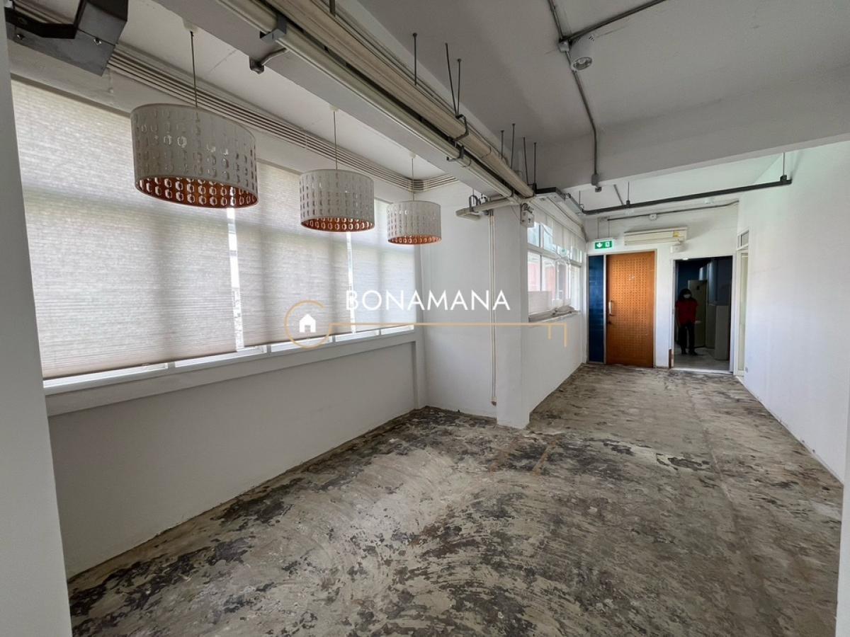 ให้เช่าออฟฟิศ ติดถนนใหญ่ พระราม 4(MRT ลุมพินี 240m) – รูปที่ 4